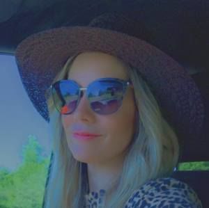 Meet your Posher, Beth